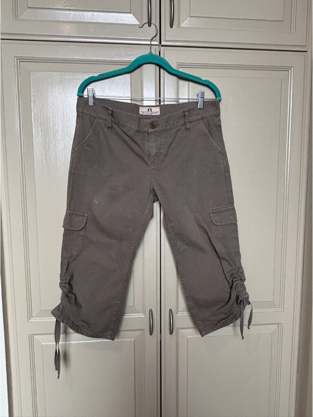 Juicy Couture Jeans Y2K Tan Cargo Capris Ruched Tie Hem Womens 29 M